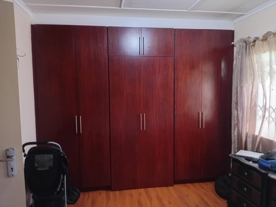 To Let 3 Bedroom Property for Rent in Amalinda Eastern Cape